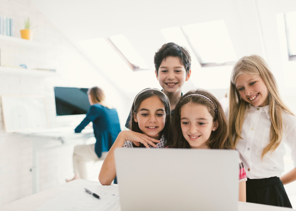 pertimbangan memilih program coding & robotics untuk anak