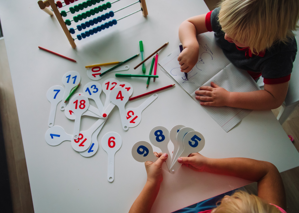 Keunggulan menggunakan hands-on dalam belajar matematika